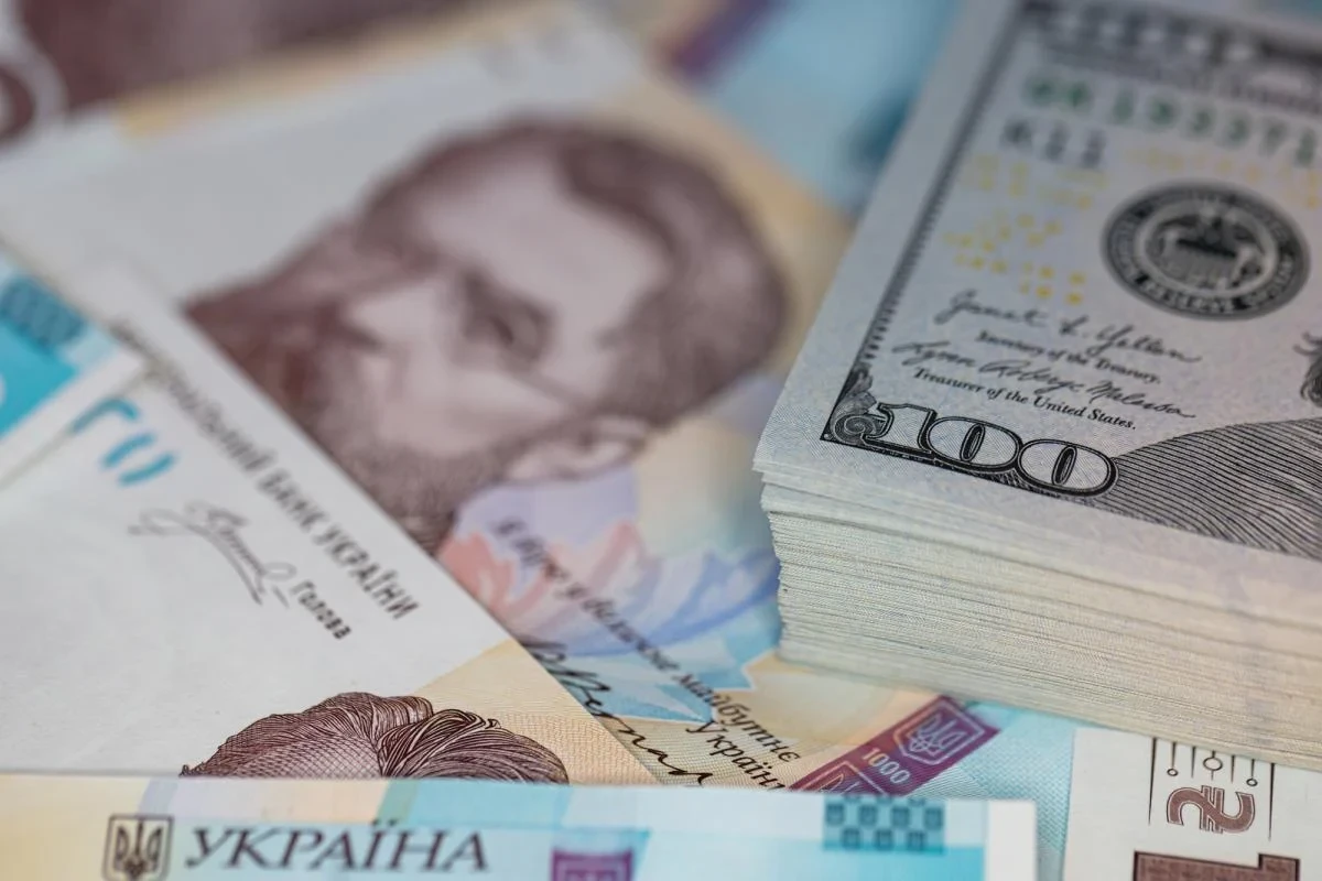 Курс валют в обміннику (ілюстративне фото)